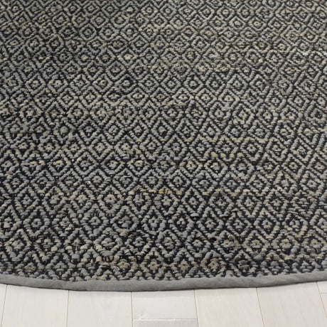 Safavieh Vintage Leather 6'-0" x 6'-0" Rug in Light Grey / Grey