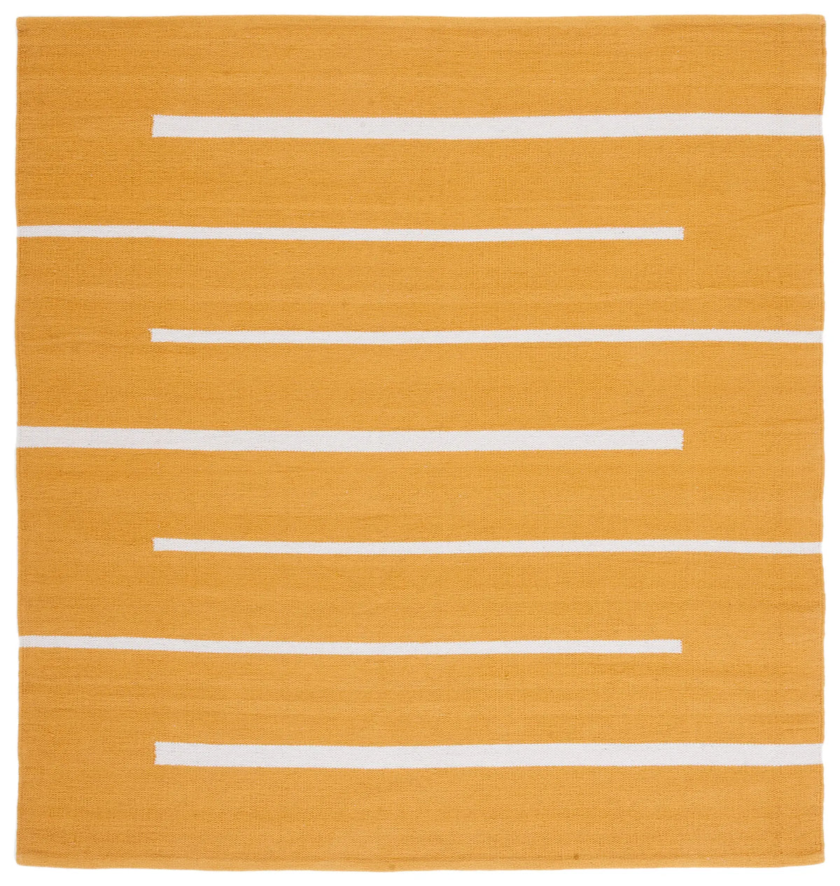 Safavieh Montauk 6'-0" x 6'-0" Rug in Gold / Ivory