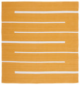 Safavieh Montauk 6'-0" x 6'-0" Rug in Gold / Ivory