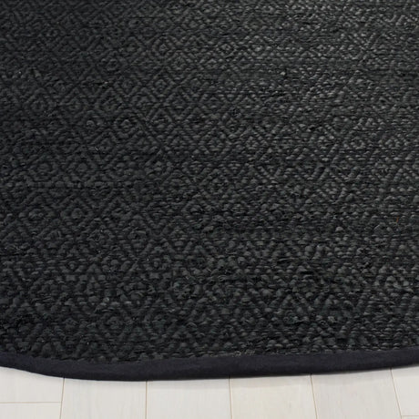 Safavieh Vintage Leather 6'-0" x 6'-0" Rug in Light Grey / Black
