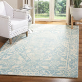 Safavieh Restoration Vintage 4'-0" x 6'-0" Rug in Light Blue / Ivory