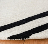 Safavieh Rodeo Drive 6'-0" x 6'-0" Rug in Ivory / Black