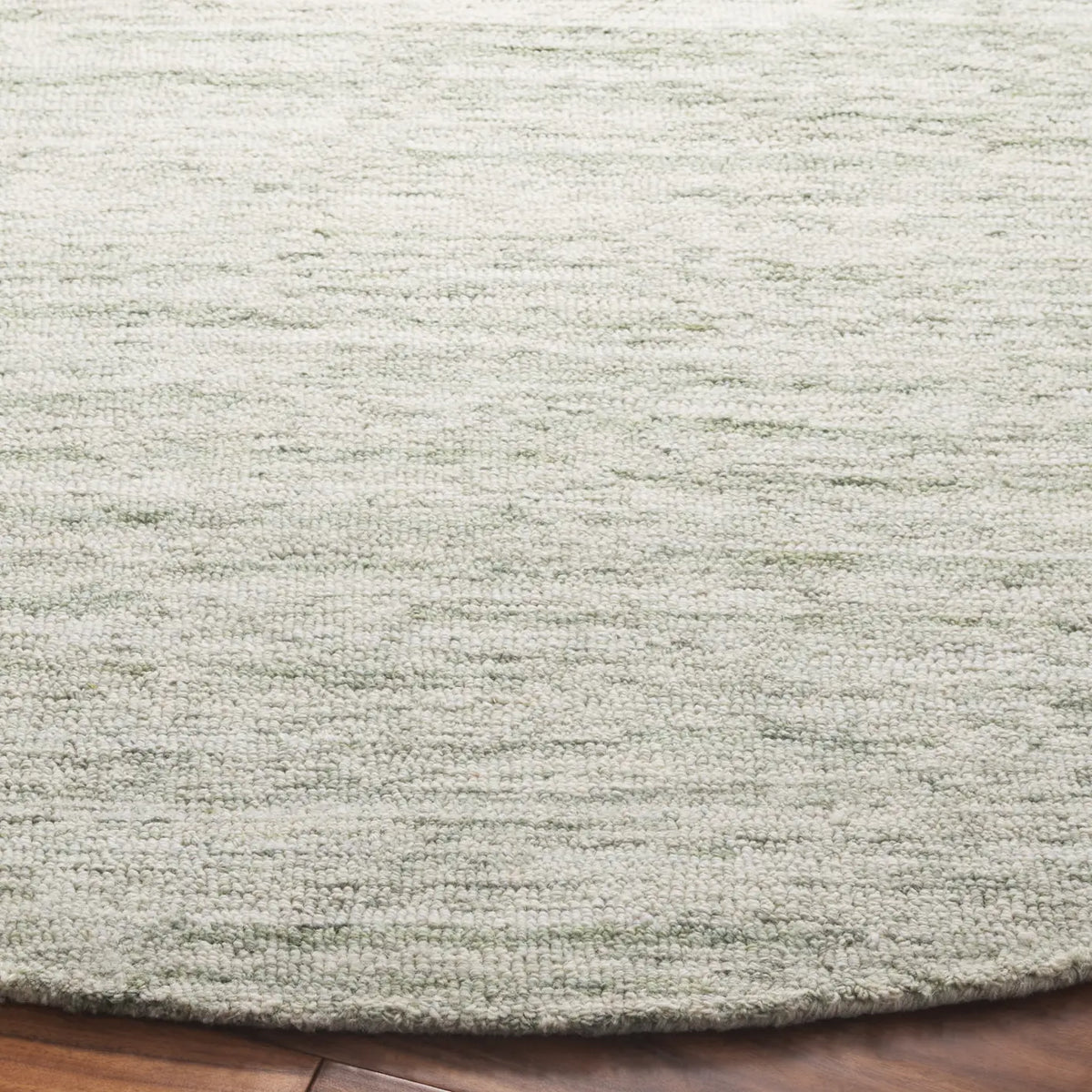 Safavieh Ebony 6'-0" x 6'-0" Rug in Green / Ivory