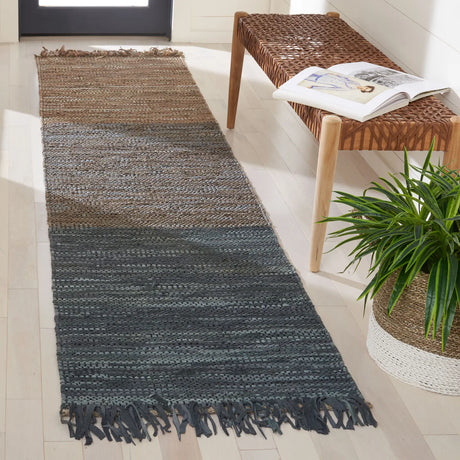 Safavieh Vintage Leather 2'-3" x 9'-0" Rug in Blue / Grey