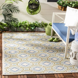Safavieh Veranda 4'-0" x 5'-7" Rug in Cream / Green