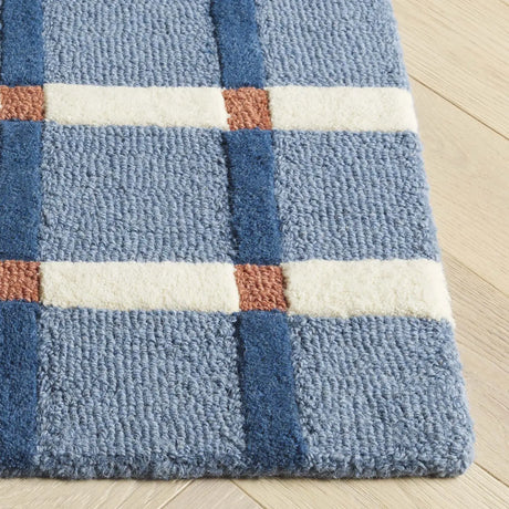 Safavieh Genre 4'-0" x 6'-0" Rug in Blue / Ivory