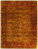 Safavieh Golden Jaipur 9'-6" x 13'-6" Rug in Green / Rust