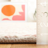 Safavieh Natura 4'-0" x 6'-0" Rug in Ivory / Pink