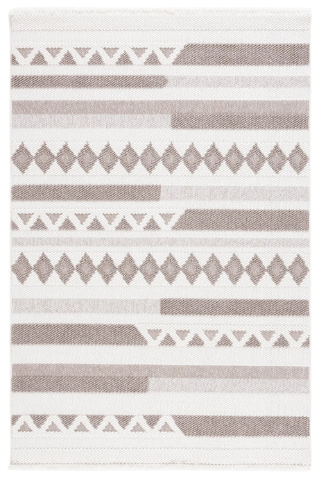 Safavieh Lotus 4'-0" x 6'-0" Rug in Ivory / Beige