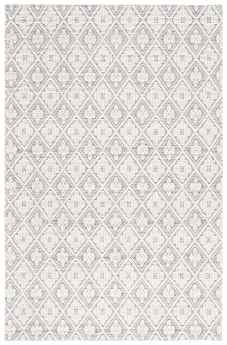 Safavieh Marbella 4'-0" x 6'-0" Rug in Grey / Ivory
