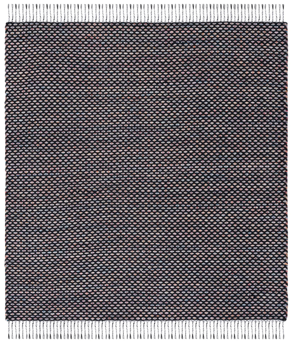 Safavieh Montauk 6'-0" x 6'-0" Rug in Black / Ivory