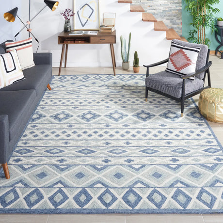 Safavieh Roslyn 6'-0" x 9'-0" Rug in Blue / Grey