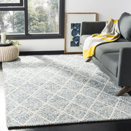 Safavieh Natura 5'-0" x 8'-0" Rug in Ivory / Blue