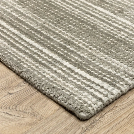 Oriental Weavers Sphinx Circa CIR04 Ivory Rugs - corner detail
