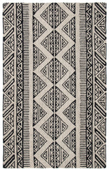 Safavieh Metro 4'-0" x 6'-0" Rug in Black / Beige