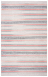 Safavieh Montauk 4'-0" x 6'-0" Rug in Pink / Beige