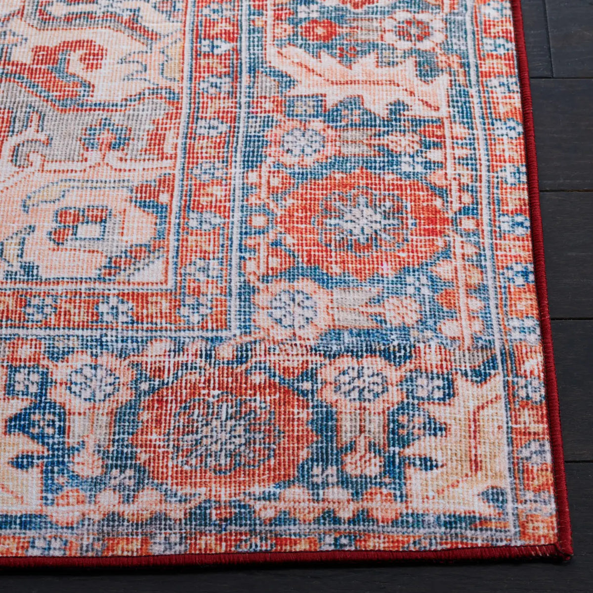 Safavieh Tucson 4'-0" x 6'-0" Rug in Rust / Navy