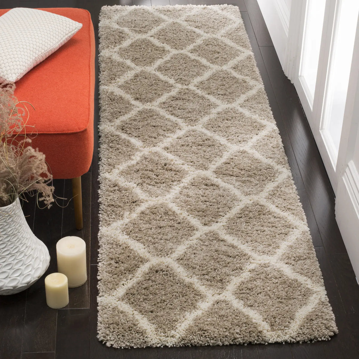 Safavieh Hudson Shag 2'-3" x 10'-0" Rug in Beige / Ivory