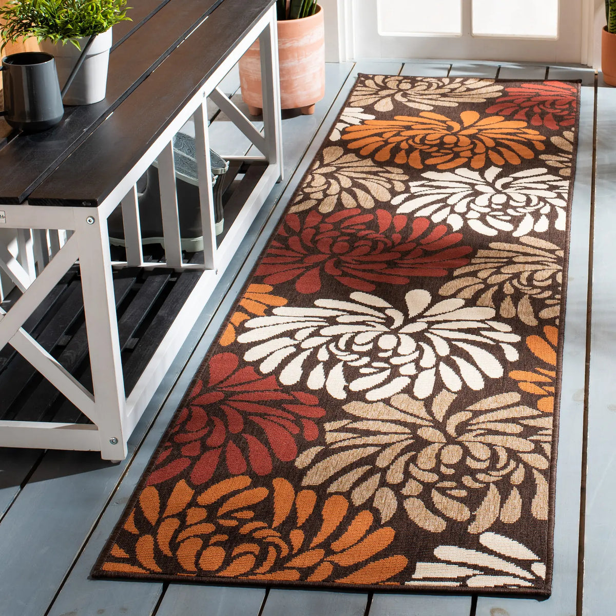 Safavieh Veranda 2'-3" x 10'-0" Rug in Chocolate / Terracotta