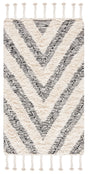 Safavieh Kenya 3'-0" x 5'-0" Rug in Black / Ivory