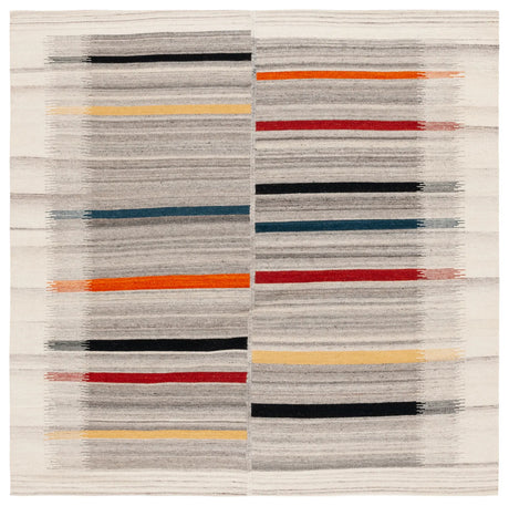 Safavieh Kilim 6'-0" x 6'-0" Rug in Ivory / Grey