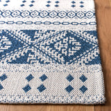 Safavieh Augustine 4'-0" x 6'-0" Rug in Navy / Creme