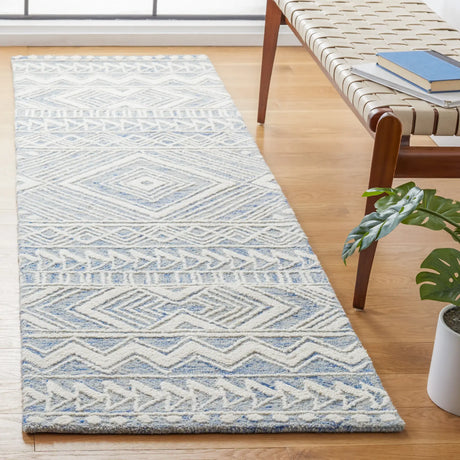 Safavieh Metro 2'-3" x 8'-0" Rug in Blue / Ivory