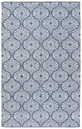 Safavieh Montauk 5'-0" x 8'-0" Rug in Navy / Ivory