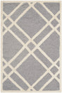 Safavieh Cambridge 2'-0" x 3'-0" Rug in Silver / Ivory