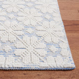 Safavieh Vermont 4'-0" x 6'-0" Rug in Ivory / Blue