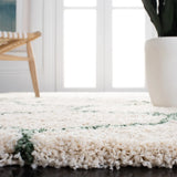 Safavieh Hudson Shag 4'-0" x 6'-0" Rug in Ivory / Green