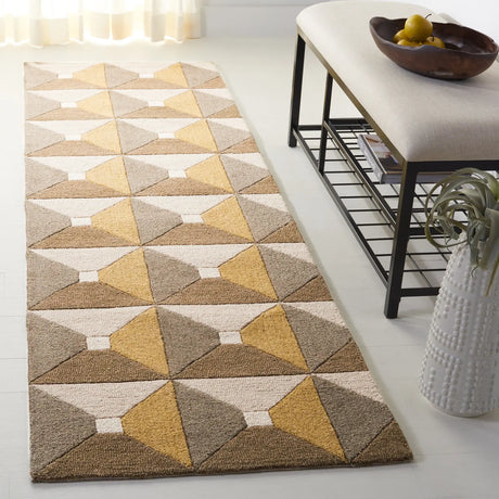 Safavieh Genre 2'-3" x 8'-0" Rug in Grey / Gold