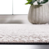 Safavieh Amelia 4'-5" x 6'-5" Rug in Beige / Grey