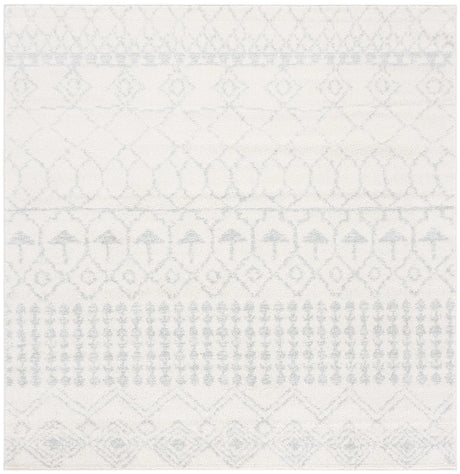 Safavieh Tulum 6'-7" x 6'-7" Rug in Ivory / Light Grey