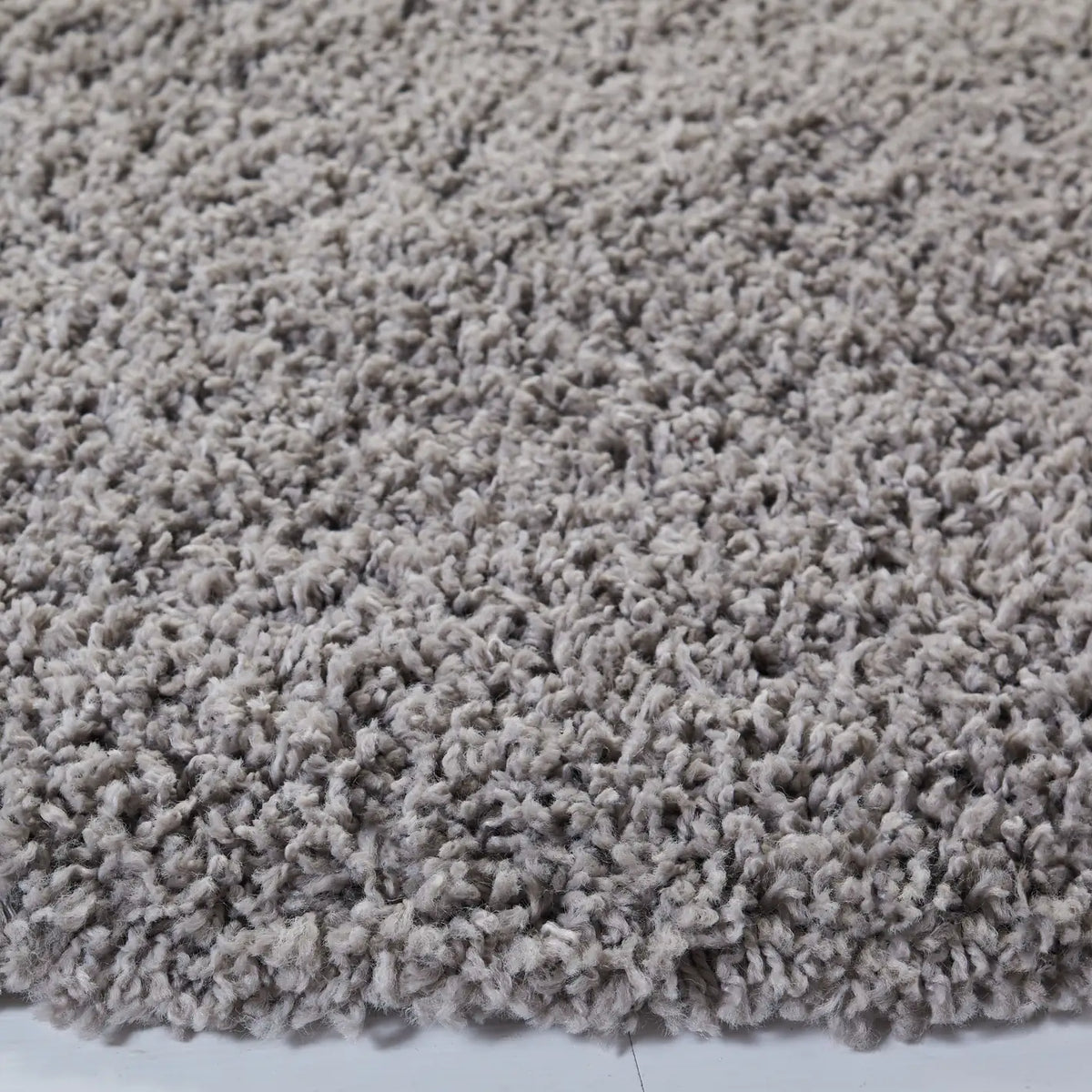 Safavieh Venus Shag 500 6'-7" x 6'-7" Rug in Light Grey