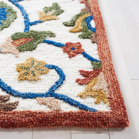 Safavieh Blossom 4'-0" x 6'-0" Rug in Ivory / Green