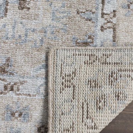 Safavieh Maharaja 5'-0" x 8'-0" Rug in Beige / Ivory