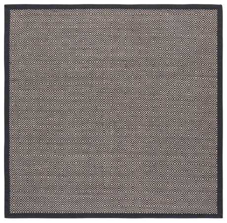 Safavieh Martha Stewart 6'-0" x 6'-0" Rug in Natural / Dark Grey