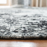 Safavieh Classic Vintage 5'-0" x 8'-0" Rug in Grey / Ivory