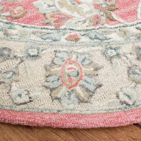 Safavieh Glamour 6'-0" x 6'-0" Rug in Pink / Beige