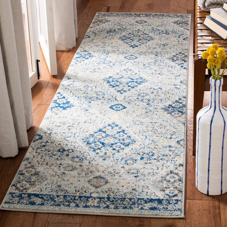 Safavieh Madison 2'-3" x 8'-0" Rug in Grey / Cream
