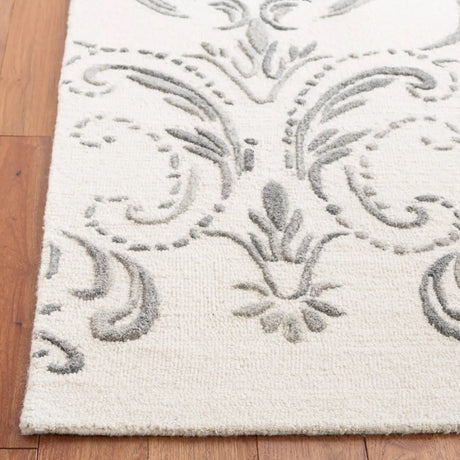 Safavieh Jardin 4'-0" x 6'-0" Rug in Ivory / Grey