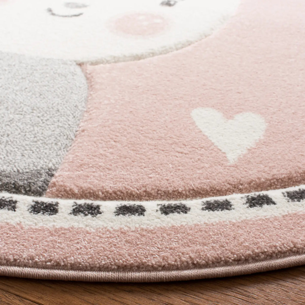 Safavieh Carousel Kids 100 5'-3" x 5'-3" Rug in Pink / Ivory