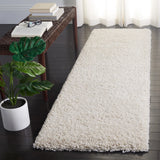 Safavieh Evolution Shag 500 2'-2" x 8'-0" Rug in Ivory