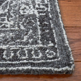 Safavieh Marquee 4'-0" x 6'-0" Rug in Black / Ivory