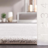 Safavieh Neptune 4'-0" x 6'-0" Rug in Light Grey / Grey