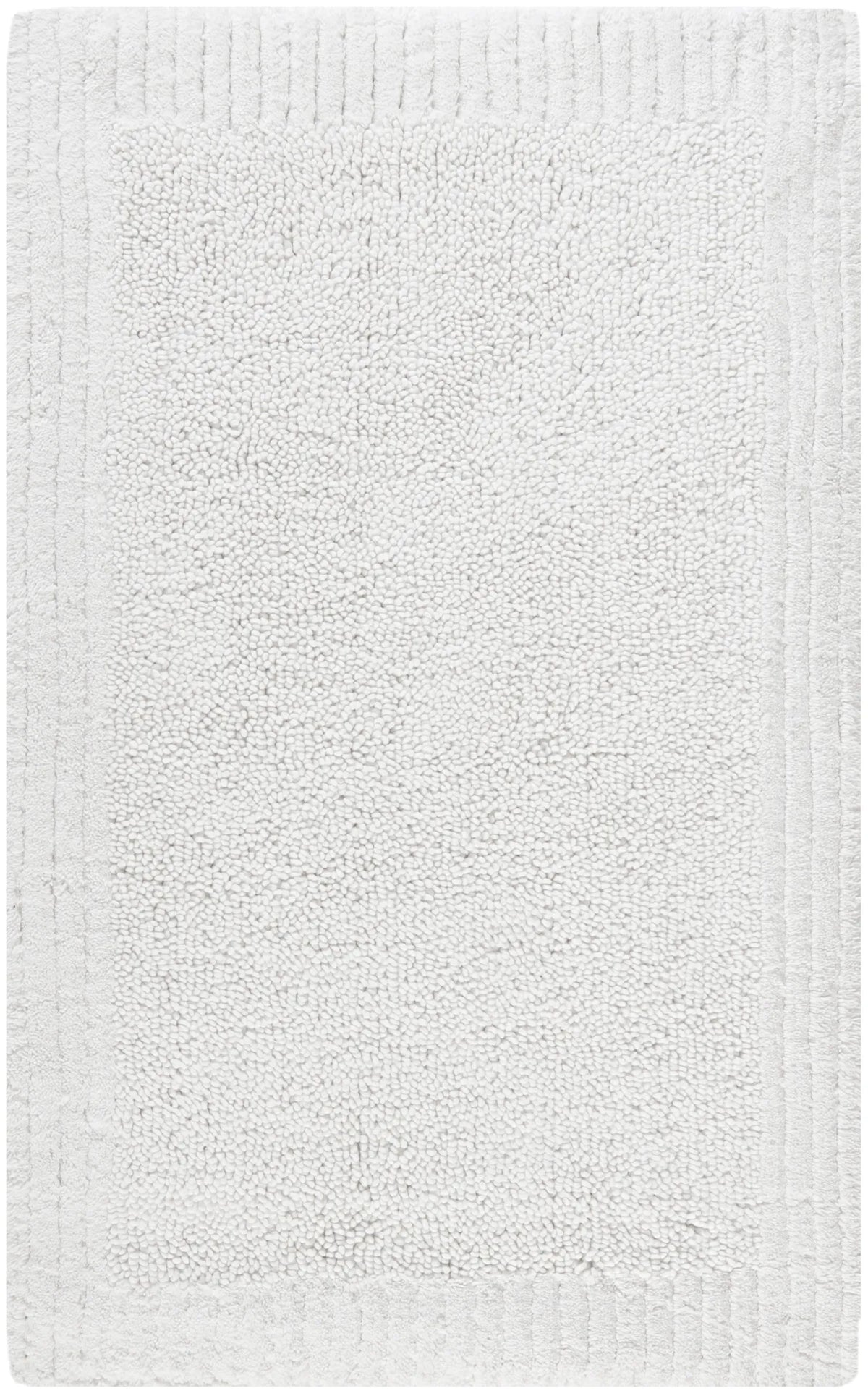 Safavieh Plush Master Bath 1'-9" x 2'-10" Rug in White / White