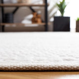 Safavieh Natura 4'-0" x 6'-0" Rug in Ivory