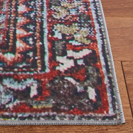 Safavieh Tucson 4'-0" x 6'-0" Rug in Red / Navy