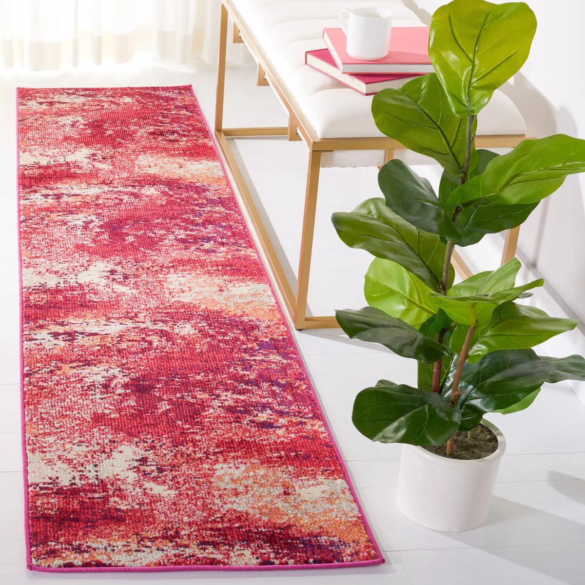 Safavieh Madison 2'-0" x 8'-0" Rug in Red / Ivory